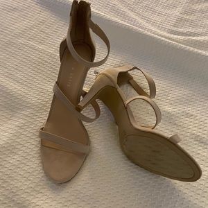 Tan heels